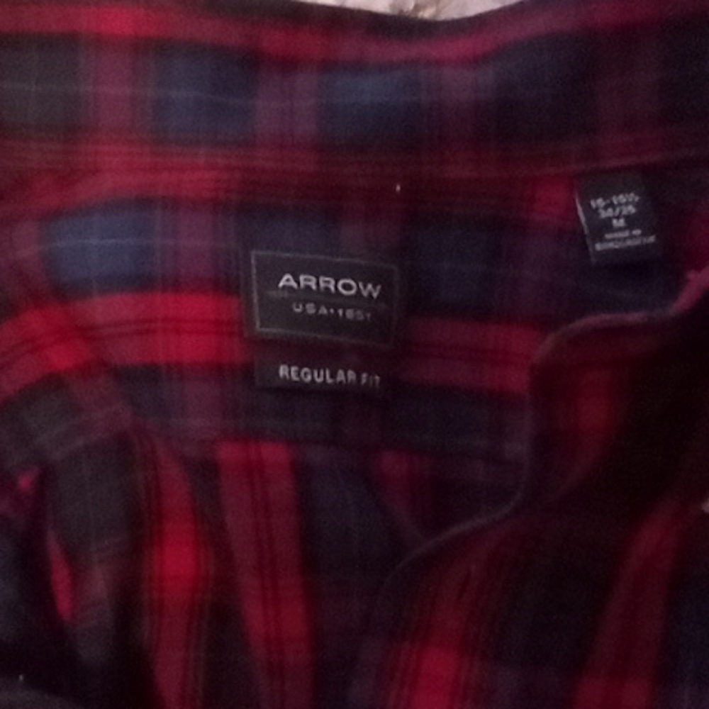 Mens medium red and blue arrow plaid button down shirt